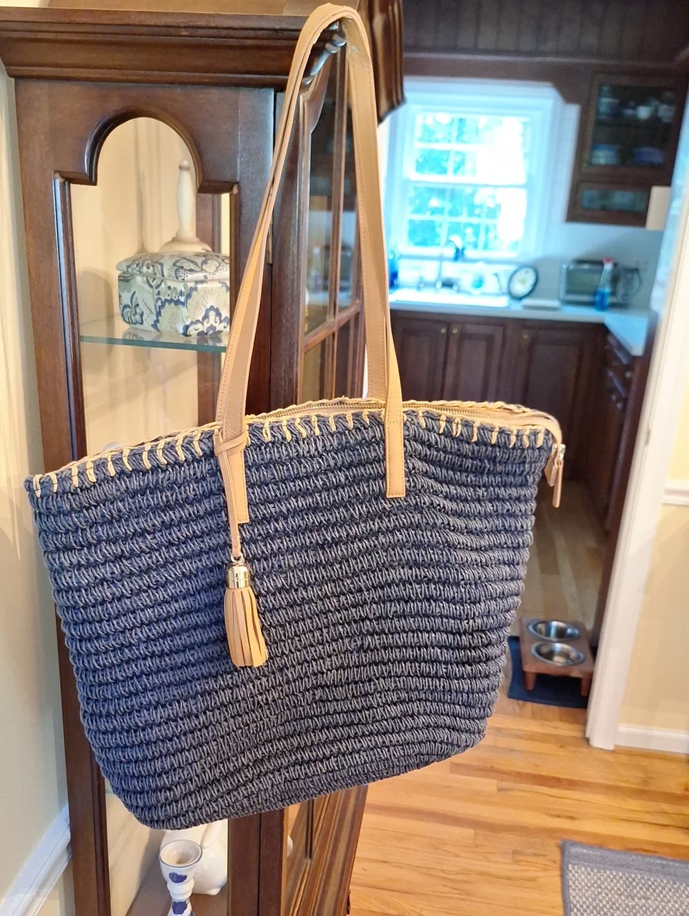 Talbots Woven Navy Straw Tote Beach Bag with Tan Handles
